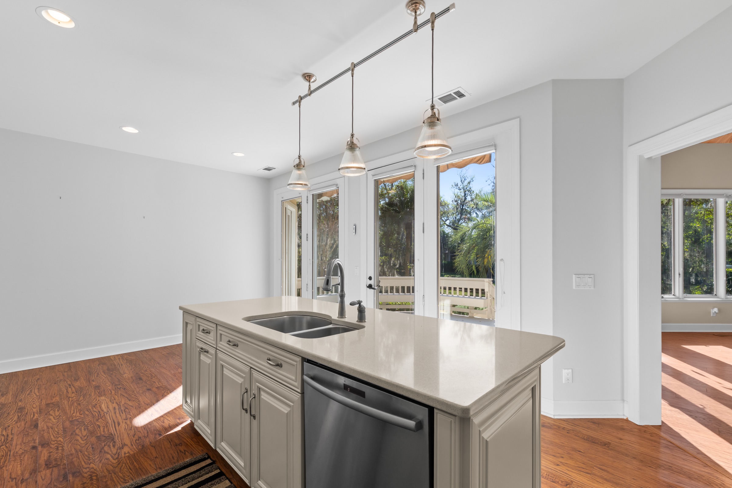 Kitchen island with sink